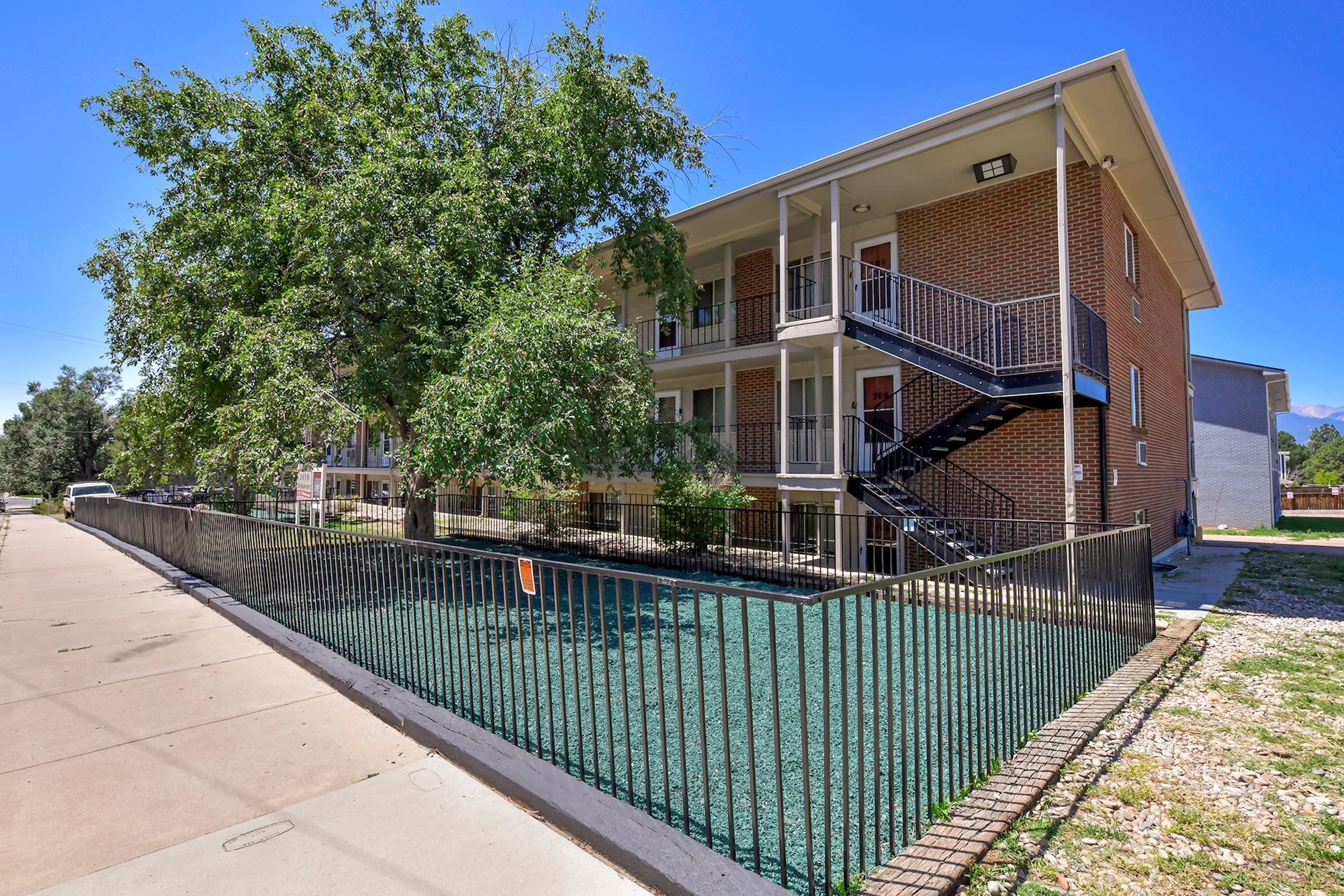 1010 Delaware 3-Story, Red Brick Apartment Building